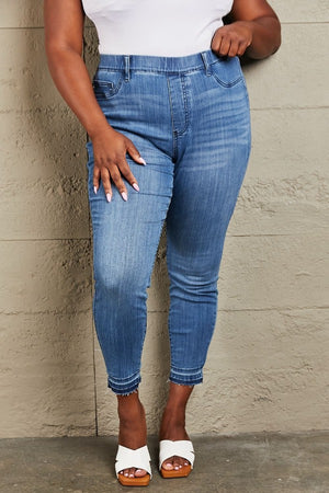 Judy Blue Janavie Full Size High Waisted Pull On Skinny Jeans Medium / 0(24) Trendsi