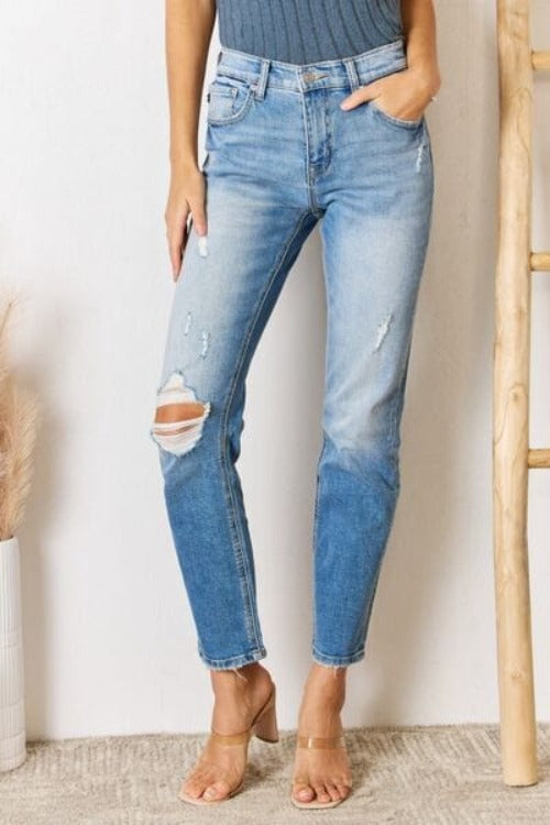 Pants Kancan High Rise Distressed Slim Straight Jeans Medium / 0(23) Trendsi