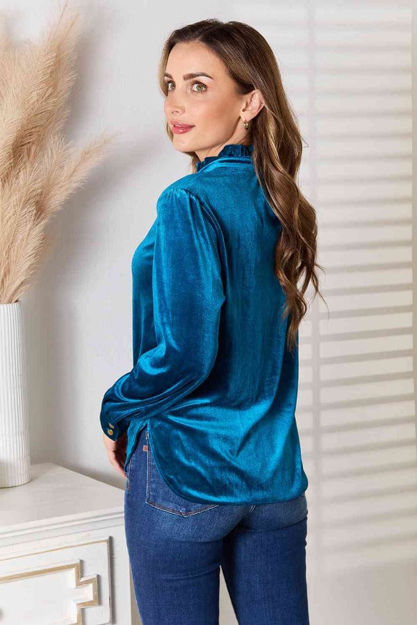 Top Double Take Notched Neck Velvet Blouse in Turquoise Trendsi
